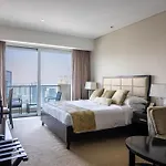 Emaar Address Residence Studio In Dubai Marina With Mall Access And Five Star Amenities