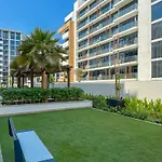 Royalton - Serene Studio Apt In The Heart Of Meydan District