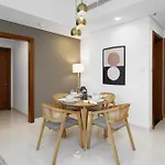 Maison Privee - Modern Business Bay Retreat With Dubai Canal Views