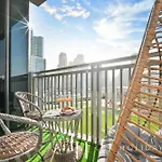LUX 52 42 Deluxe Marina view suite