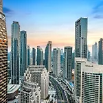 First Class 2Br With Full Dubai Skyline & Sea View