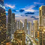 First Class 2Br With Full Dubai Skyline & Sea View