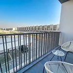 Spacious Stu In Mag 890, Mbr - Meydan Living