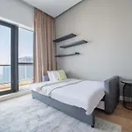Frank Porter - Bay Central Tower 1