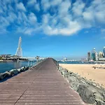 Beachfront Bliss 2Br Dubai Eye & Full Sea View At The Address Beach By Aya Boutique