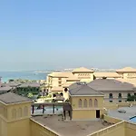 Family Apartment Next To The Beach