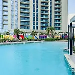 Luxe 1-Bed Retreat In Business Bay
