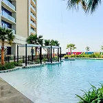 Luxe 1-Bed Retreat In Business Bay