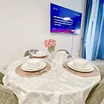 Luxury 2 Bedroom In The Nook 1 Next To Metro Energy