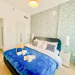 Luxury 2 Bedroom In The Nook 1 Next To Metro Energy