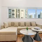 Stunning 2Br In The Heart Of Marina