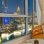 Ace Luxe, 2Br, Downtown, Burj Khalifa & Dubai Fountain View, 5 Mins Walk To Dubai Mall