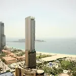 Modern 1-Bedroom In Dubai Marina Botanica Tower