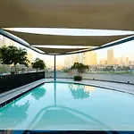One Lux Stay Grande Signature Residences