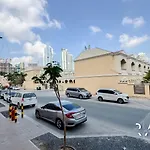 Rare Holiday Homes - Near Circle Mall - Lavender 2 - Rg012 - Jumeirah Village Circle