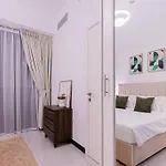 Elegant 3Br Duplex Crystal Residence