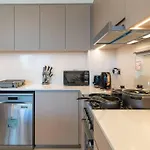 Lux 2 King Bed Suite - Grande Signature Residences