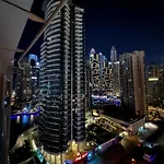 Large Studio Attached To Metro - Dubai Marina Diamond3