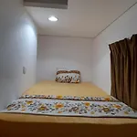 Stay Pod Oval Tower