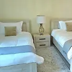 Luxurious Large 2Br With Marina And Sea Views