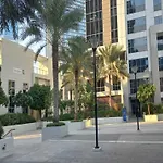 Luxury 1Br Apartment Executive Towers Business Bay