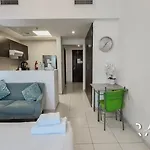 Rare Holiday Homes - Golf Course View - Dubai Sports City - Royal Residence - R302