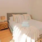 Two Bedroom Haven Hosted By Voyage