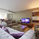 Silk Valley - Luxury 1 B R Lake View D1 Tower
