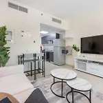 Spacious Studio At Imperial Residence In Jvt That Sleeps 4