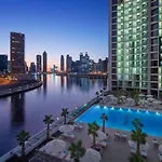Business Bay Modern Studio With A Pool View At Damac Maison Prive