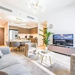 2 Bedroom - Grande Signature - Burj Khalifa View