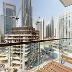 Grande Residence - Contemporary One Bedroom