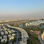 Cozy Golf & Lake View 1Br Apartment,Damac Hills 1