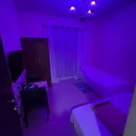 Salahuddin Metro Home Stay