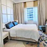 Superb 1 Bedroom Apt Next To Burj Khalifa And Dubai Mall