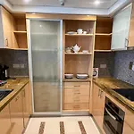Blakely 2Br Lakeview Retreat - Open Balcony And Marina Views
