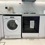 Elegant Urban 1 Bedroom Apartment In Jvc