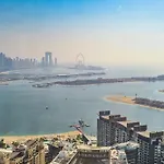Luxury 1-Br With Stunning Views In Palm Tower By Luxe Shortlet
