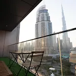 Full Burj Khalifa & Fountain Views Attached To Dubai Mall