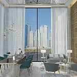 Intercontinental Residences Dubai Business Bay By Ihg