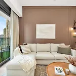 The Chic Downtown Suite Luxury Near Burj Khalifa