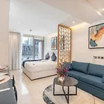 Vogue The Sterling By Omniyat Dubai With Balcony Stay Near Burj Khalifa And Dubai Mall