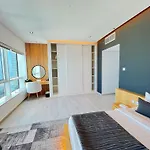 Luxurious 3B Apt Panoramic The Palm View - Samaya Homes