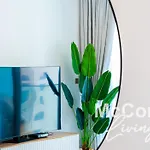 Sophisticated 1 Bed Suite In Dubai Marina