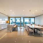 Homes & Beyond I Contemporary 2Br With Sea View