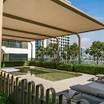 Homes & Beyond I Contemporary 2Br With Sea View