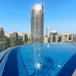 Luxury Living In Dubai Marina 1Br Extra Large