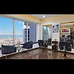 Cozy Dubai Marina Suite