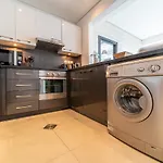 1Br Spacious In Silverene Tower - Dubai Marina By Pk Holidays