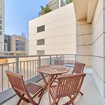 Golden Homes Luxe Living Claren Tower 1Br Plus Study Room Near Dubai Mall Downtown Dubai